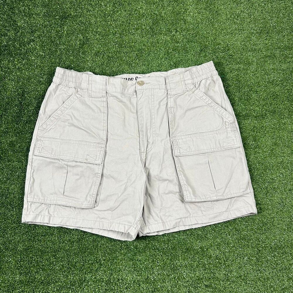 Unbranded Men's Grey and Cream Shorts